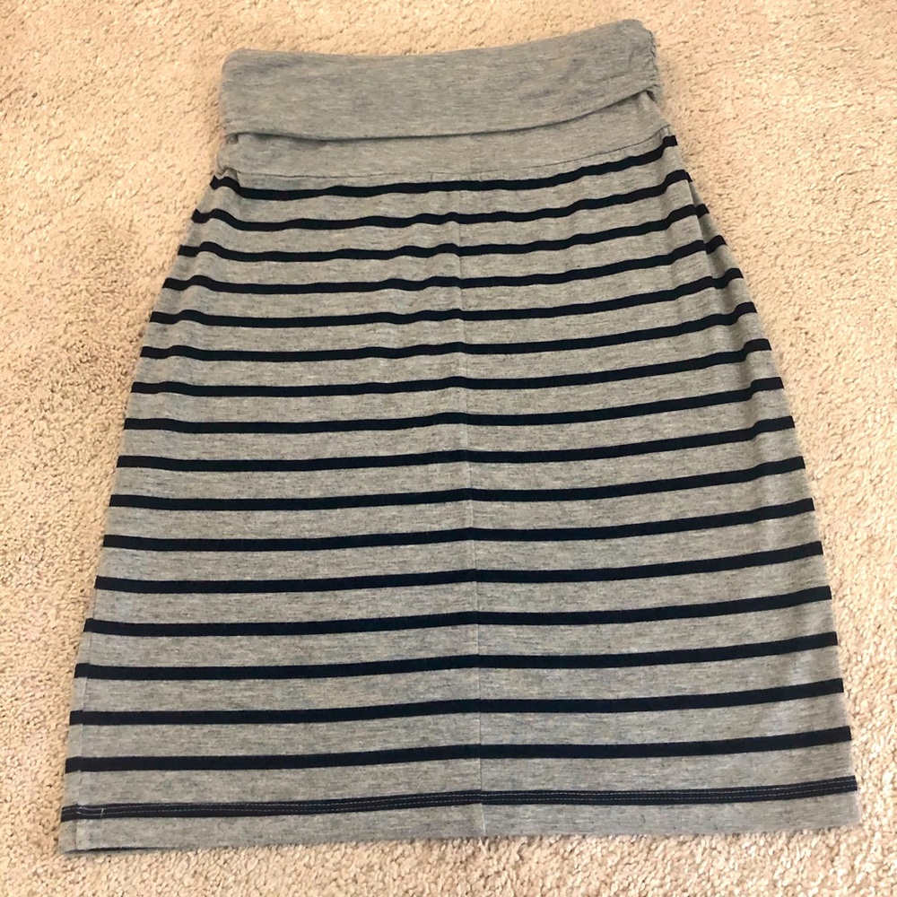 Gap Comfy Skirt - Picture 4 of 6